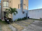 Casa / Sobrado em Condomínio para Locação em Salvador/BA...