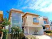 Casa / Sobrado em Condomínio para Locação em Santana de...