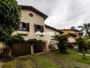 Casa / Sobrado em Condomínio para Locação em Santana de...