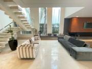 Casa / Sobrado em Condomínio para Locação em Santana de...