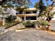 Casa / Sobrado em Condomínio para Locação em Santana de...