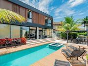 Casa / Sobrado em Condomínio para Locação em Santana de...