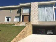 Casa / Sobrado em Condomínio para Locação em Santana de...