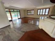 Casa / Sobrado em Condomínio para Locação em Santana de...