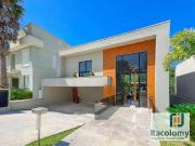 Casa / Sobrado em Condomínio para Locação em Santana de...