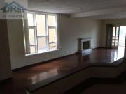 Casa / Sobrado em Condomínio para Locação em Santana de...