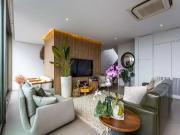 Casa / Sobrado em Condomínio para Locação em Santana de...