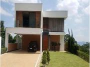 Casa / Sobrado em Condomínio para Locação em Santana de...