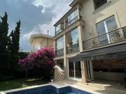 Casa / Sobrado em Condomínio para Locação em Santana de...