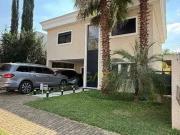 Casa / Sobrado em Condomínio para Locação em Santana de...