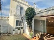 Casa / Sobrado em Condomínio para Locação em Santana de...