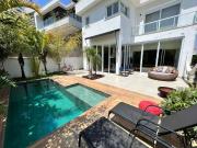 Casa / Sobrado em Condomínio para Locação em Santana de...