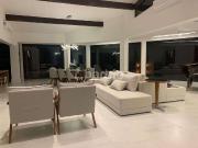Casa / Sobrado em Condomínio para Locação em Santana de...