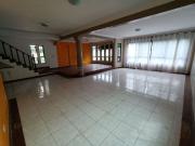 Casa / Sobrado em Condomínio para Locação em Santos/SP...