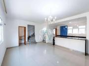 Casa / Sobrado em Condomínio para Locação em Santos/SP...