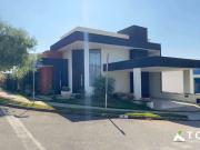 Casa / Sobrado em Condomínio para Locação em Sorocaba/SP...