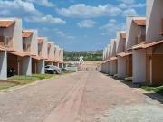 Casa / Sobrado em Condomínio para Locação em Teresina/PI...