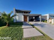 Casa / Sobrado em Condomínio para Locação em Torres/RS...