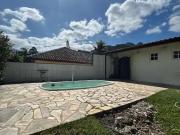 Casa / Sobrado em Condomínio para Locação em Ubatuba/SP...