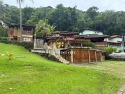 Casa / Sobrado em Condomínio para Locação em Ubatuba/SP...