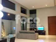 Casa / Sobrado em Condomínio para Locação em...