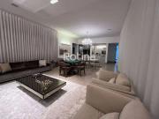 Casa / Sobrado em Condomínio para Locação em...