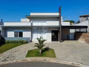 Casa / Sobrado em Condomínio para Locação em Valinhos/SP...