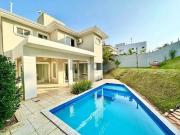 Casa / Sobrado em Condomínio para Locação em Valinhos/SP...