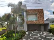 Casa / Sobrado em Condomínio para Locação em Valinhos/SP...