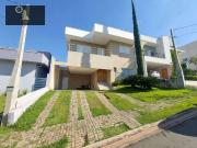 Casa / Sobrado em Condomínio para Locação em Valinhos/SP...