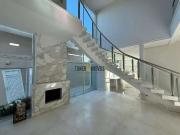 Casa / Sobrado em Condomínio para Locação em Valinhos/SP... Casa / Sobrado em Condomínio para Locação em Valinhos/SP...