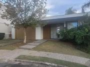 Casa / Sobrado em Condomínio para Locação em Valinhos/SP...