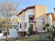 Casa / Sobrado em Condomínio para Locação em Valinhos/SP...