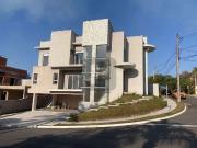 Casa / Sobrado em Condomínio para Locação em Valinhos/SP...