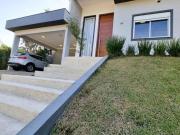 Casa / Sobrado em Condomínio para Locação em Valinhos/SP...