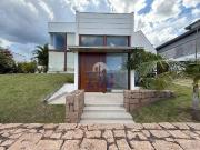 Casa / Sobrado em Condomínio para Locação em Valinhos/SP...