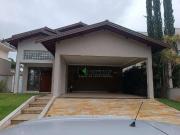 Casa / Sobrado em Condomínio para Locação em Valinhos/SP...