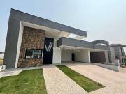 Casa / Sobrado em Condomínio para Locação em Valinhos/SP...