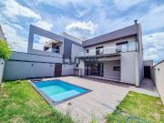 Casa / Sobrado em Condomínio para Locação em Valinhos/SP...
