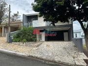 Casa / Sobrado em Condomínio para Locação em Valinhos/SP...