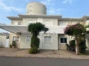 Casa / Sobrado em Condomínio para Locação em Valinhos/SP...