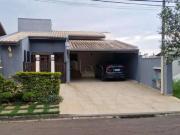 Casa / Sobrado em Condomínio para Locação em Valinhos/SP...