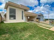 Casa / Sobrado em Condomínio para Locação em Vargem...