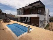 Casa / Sobrado em Condomínio para Locação em...