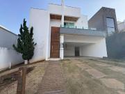 Casa / Sobrado em Condomínio para Locação em...