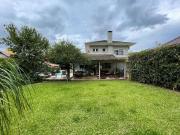 Casa / Sobrado em Condomínio para Locação em Viamão/RS...