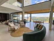 Casa / Sobrado em Condomínio para Locação em Vinhedo/SP...