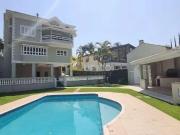 Casa / Sobrado em Condomínio para Locação em Vinhedo/SP...