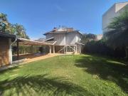 Casa / Sobrado em Condomínio para Locação em Vinhedo/SP...