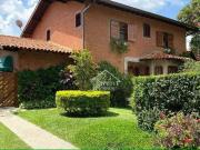 Casa / Sobrado em Condomínio para Locação em Vinhedo/SP...